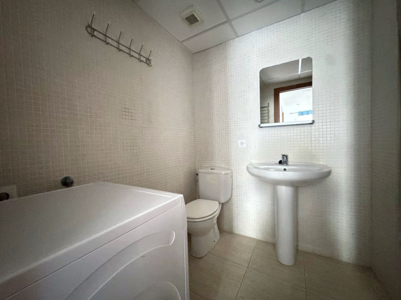 Flat on Costa Brava, Spain, 63 m² - picture 12