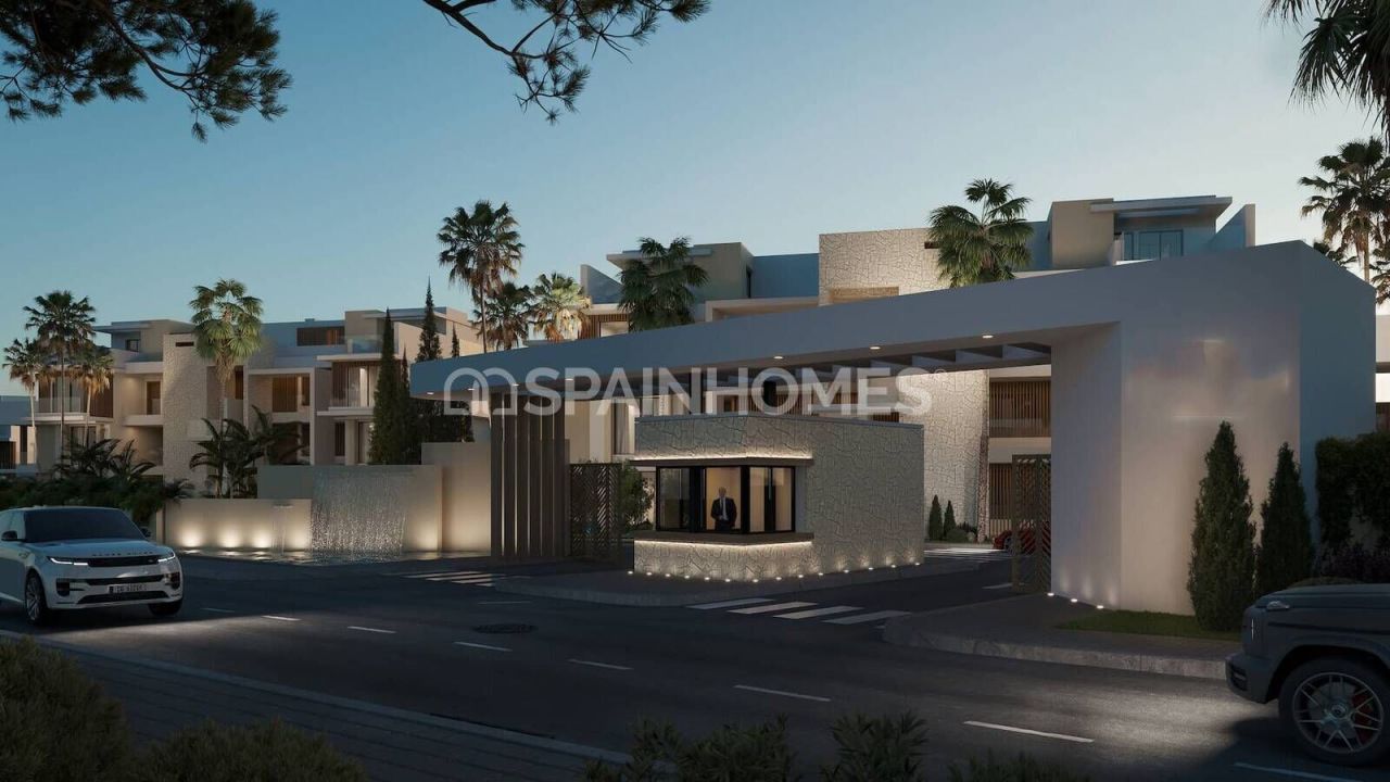 Ático en Estepona, España, 210 m² - imagen 1