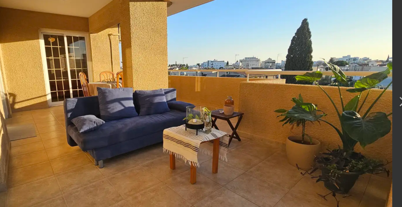 Apartment on Finikoudes Beach, Cyprus, 240 m² - picture 9