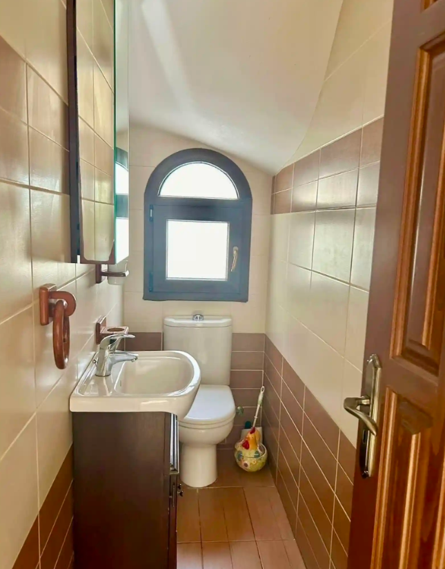 House in Paphos, Cyprus, 200 m² - picture 9