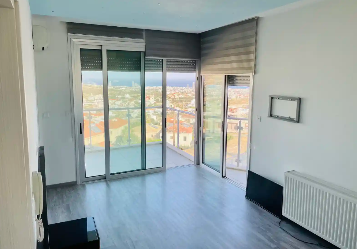 Maison à Agios Athanasios, Chypre, 450 m² - image 11