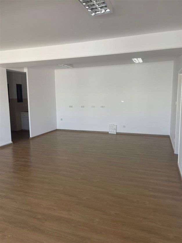Casa di reddito a Agia Napa, Cipro, 3 000 m² - foto 12