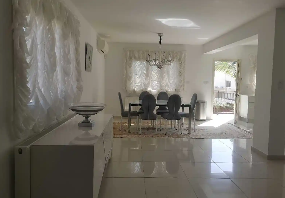 Haus in Germasogeia, Zypern, 260 m² - Foto 13