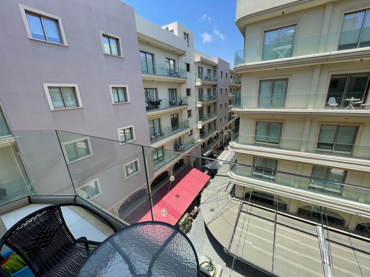 Apartment on Finikoudes Beach, Cyprus - picture 15