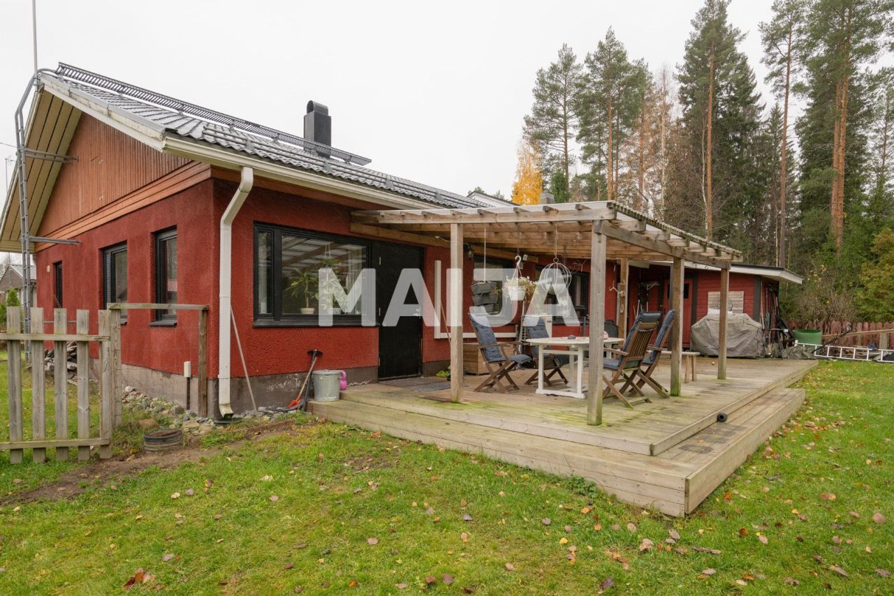 Casa en Laukaa, Finlandia, 100 m² - imagen 1