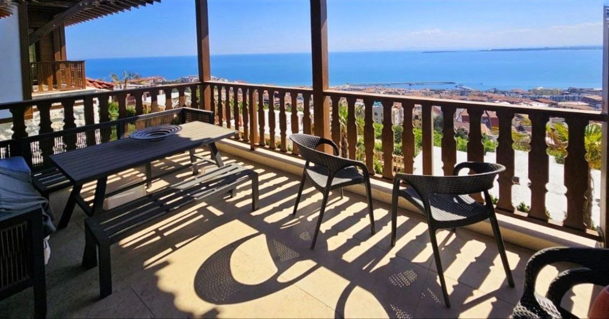 House Burgas, Bulgaria, 199 m² - picture 1