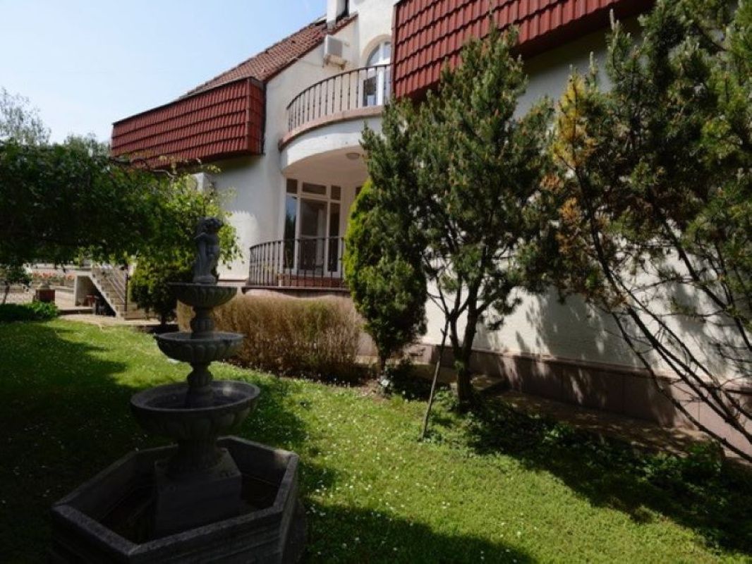 Casa Budapest, Hungría, 300 m² - imagen 1