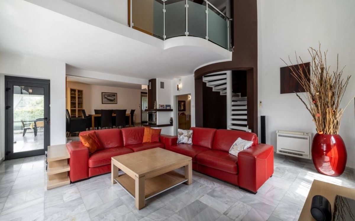 Casa Burgas, Bulgaria, 408 m² - imagen 2