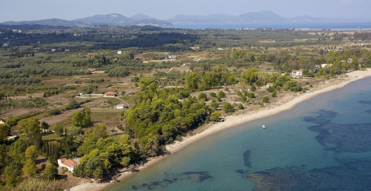 Terrain à Syvota, Grèce, 21 000 m² - image 1