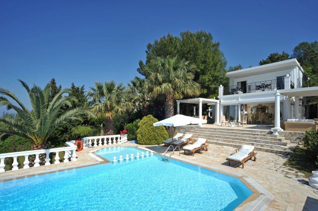 Villa in Korfu, Griechenland, 250 m² - Foto 1