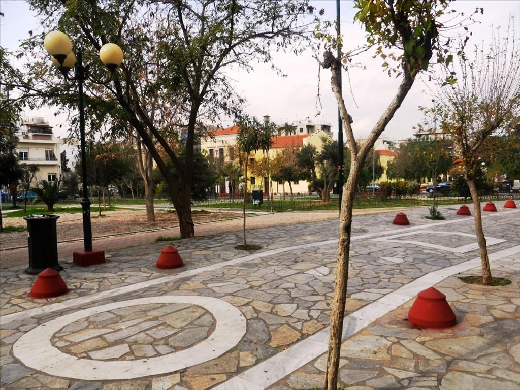 Grundstück in Athen, Griechenland, 160 m² - Foto 1