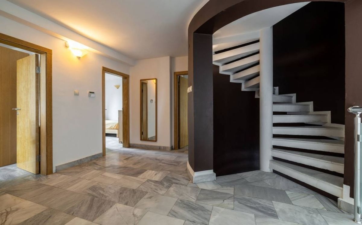 Casa Burgas, Bulgaria, 408 m² - imagen 6