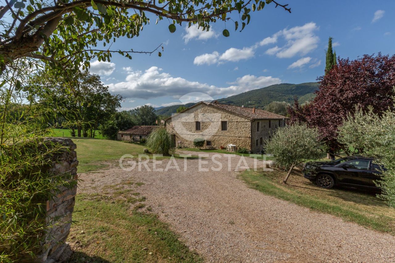 Haus in Umbertide, Italien, 615.2 m² - Foto 5