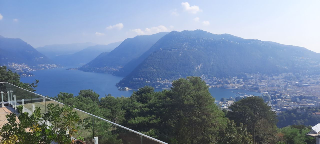 Attico a Como, Italia, 133 m² - foto 4