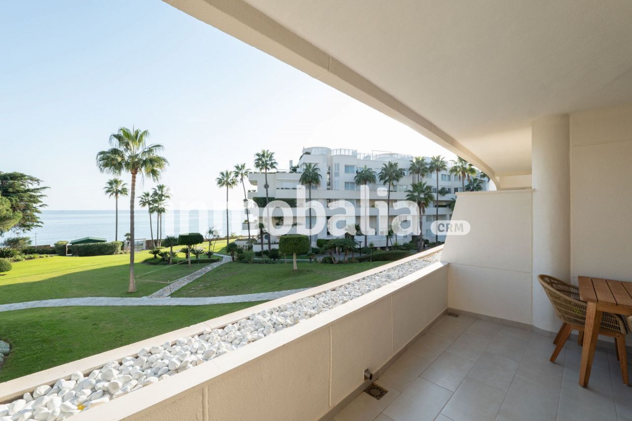 Apartment in Estepona, Spain, 161 m² - picture 12