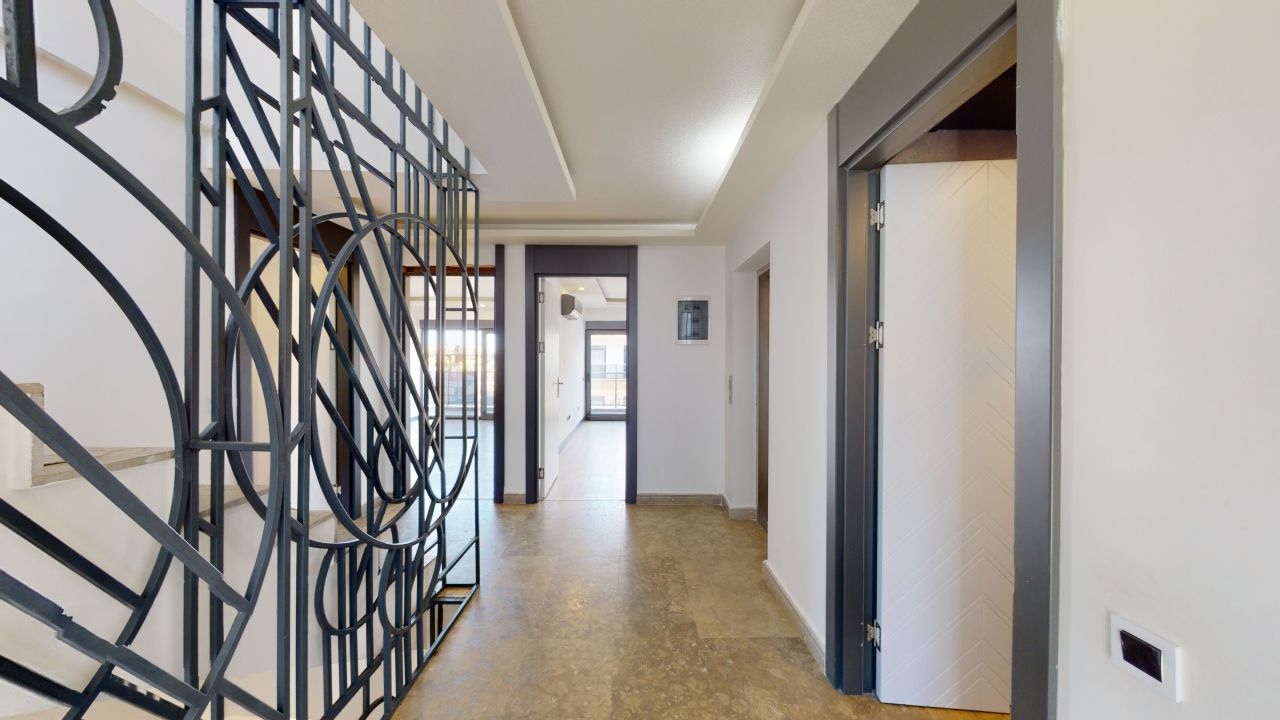 Villa a Antalya, Turchia, 475 m² - foto 6