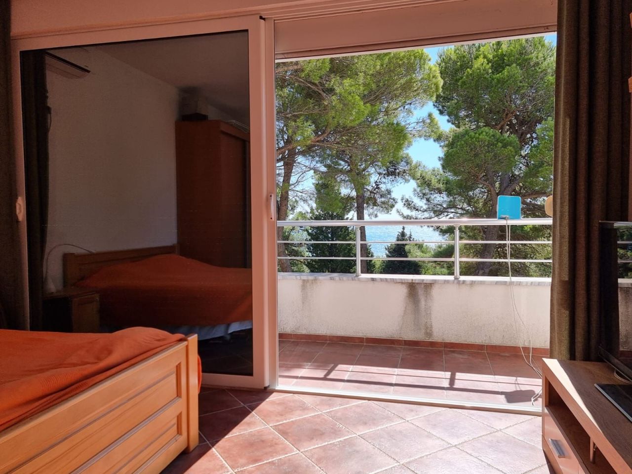 Haus in Bar, Montenegro, 188 m² - Foto 1