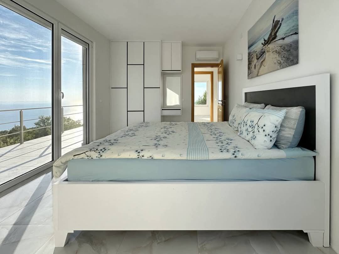 Maison à Dobra Voda, Monténégro, 240 m² - image 7