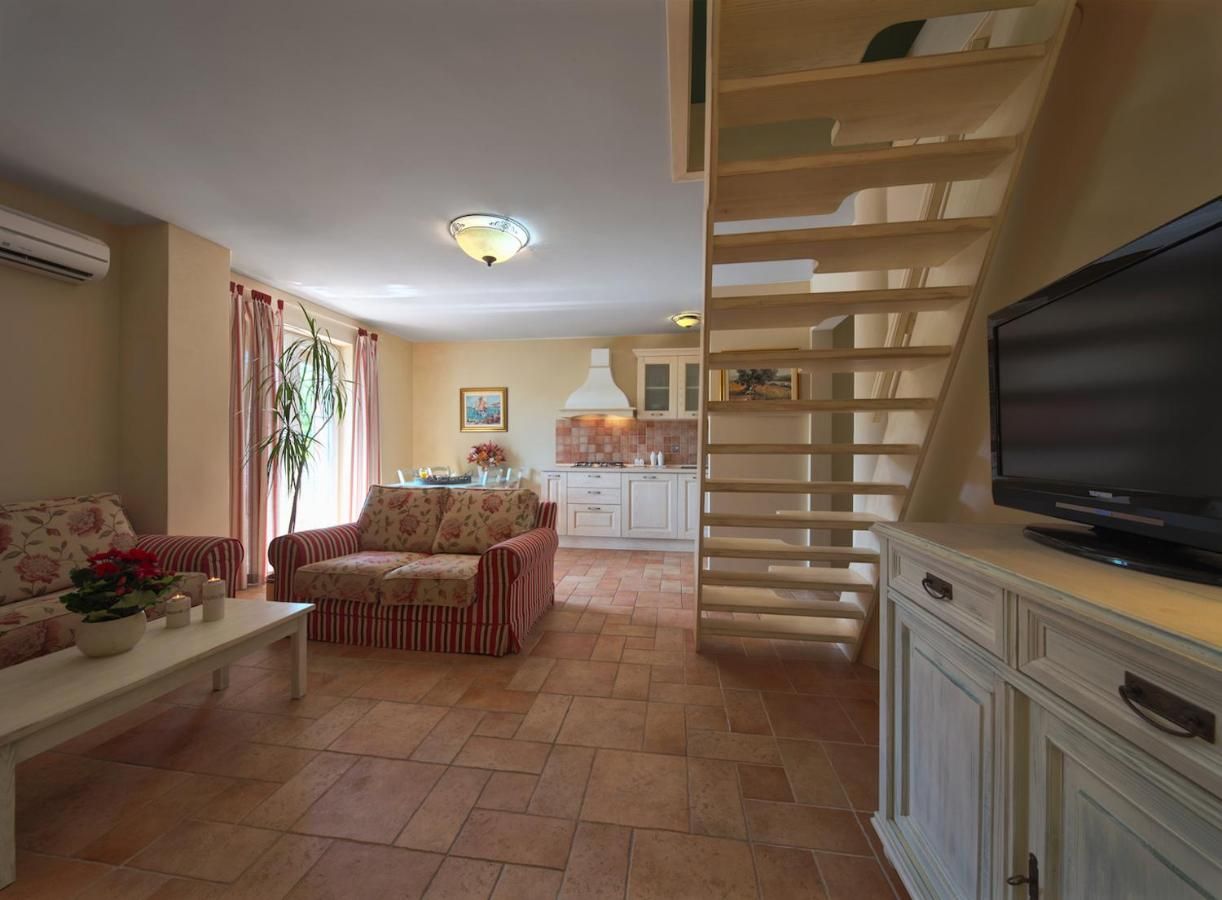 Hotel on Hvar, Croatia, 594 m² - picture 8