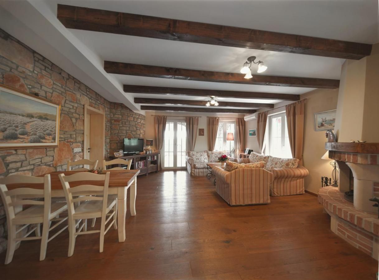 Hotel on Hvar, Croatia, 594 m² - picture 11