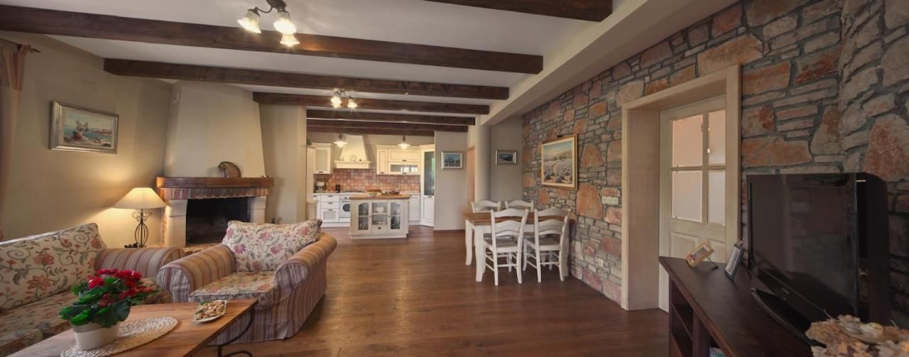 Hotel on Hvar, Croatia, 594 m² - picture 14