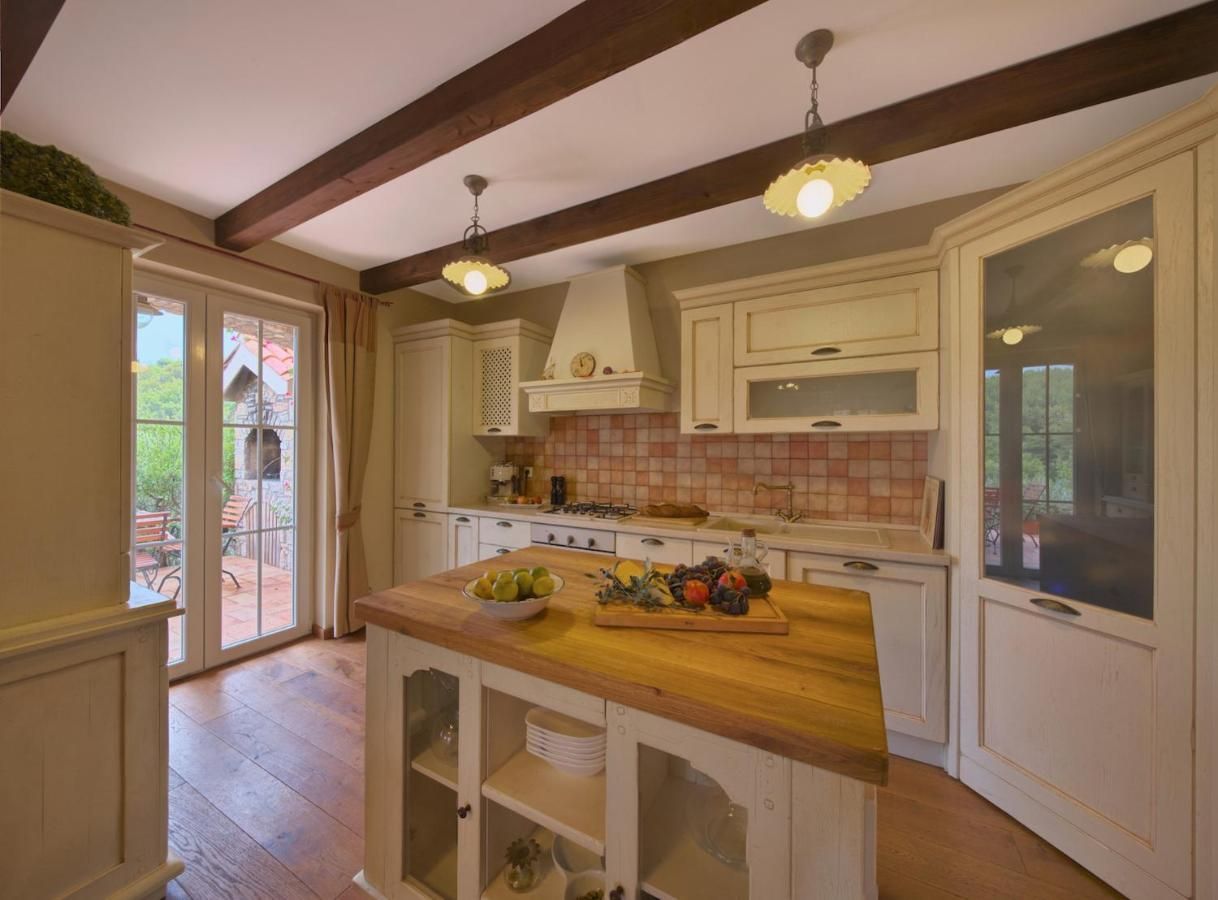 Hotel on Hvar, Croatia, 594 m² - picture 15