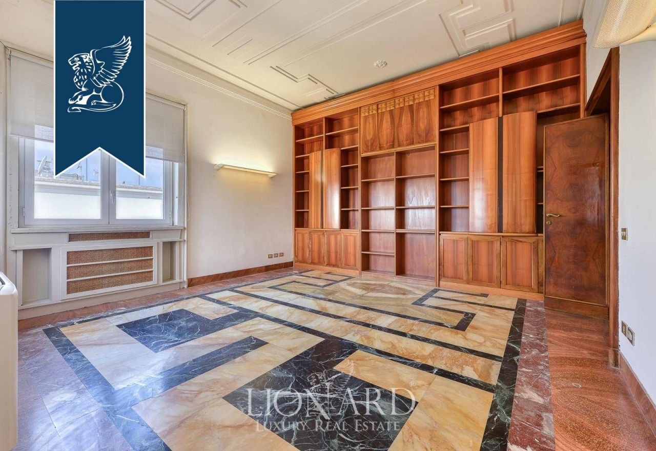 Appartement à Rome, Italie, 600 m² - image 1