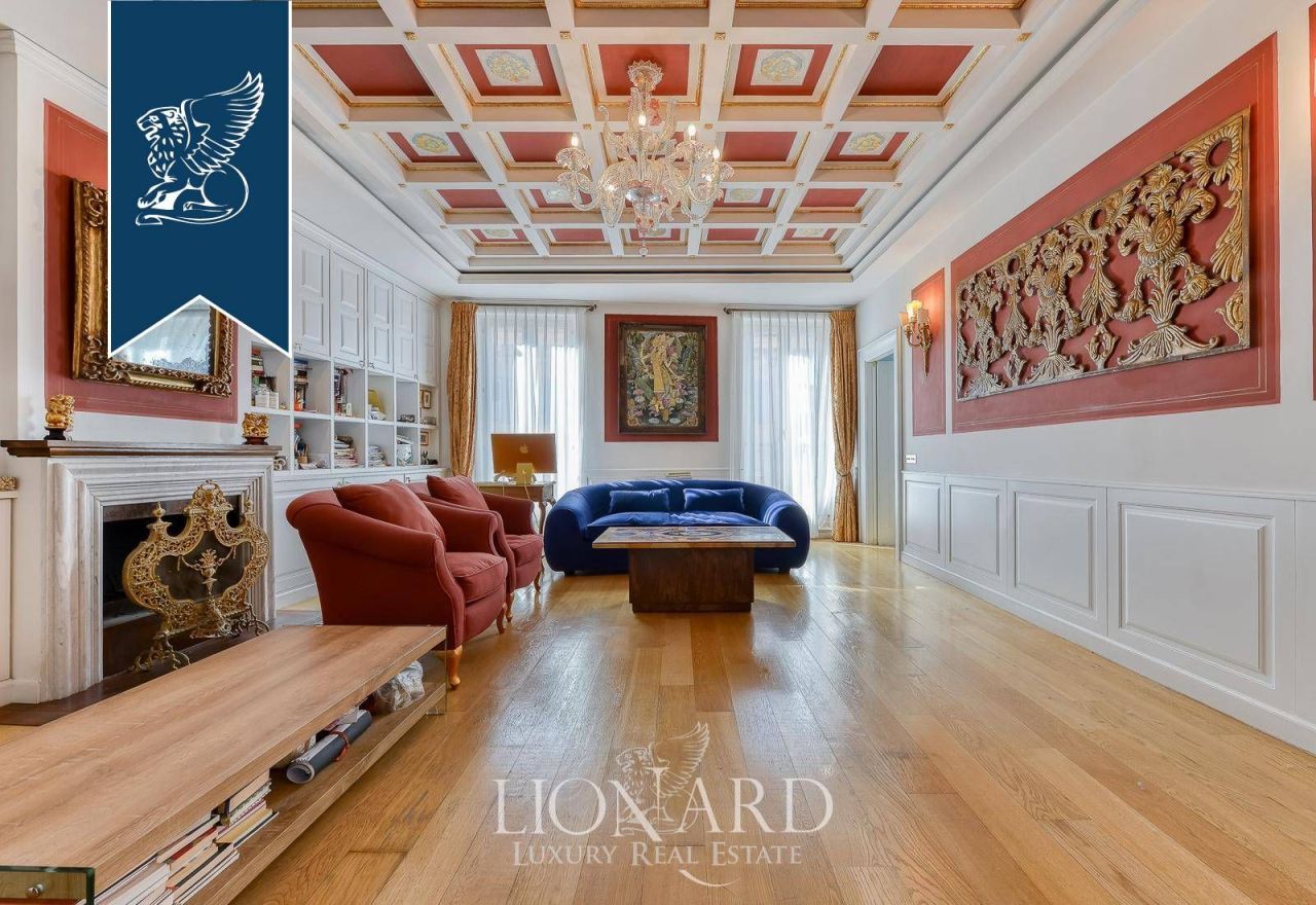 Appartement à Rome, Italie, 200 m² - image 1