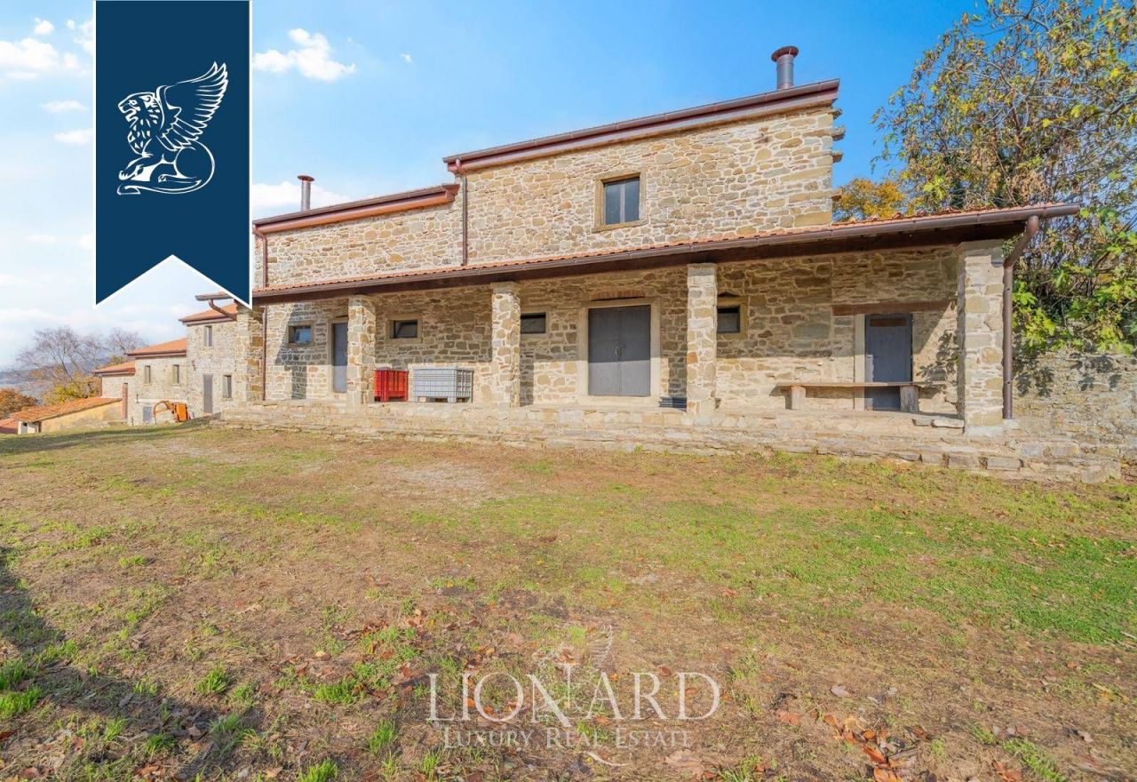 Farm in Bibbiena, Italien, 5 850 m² - Foto 4