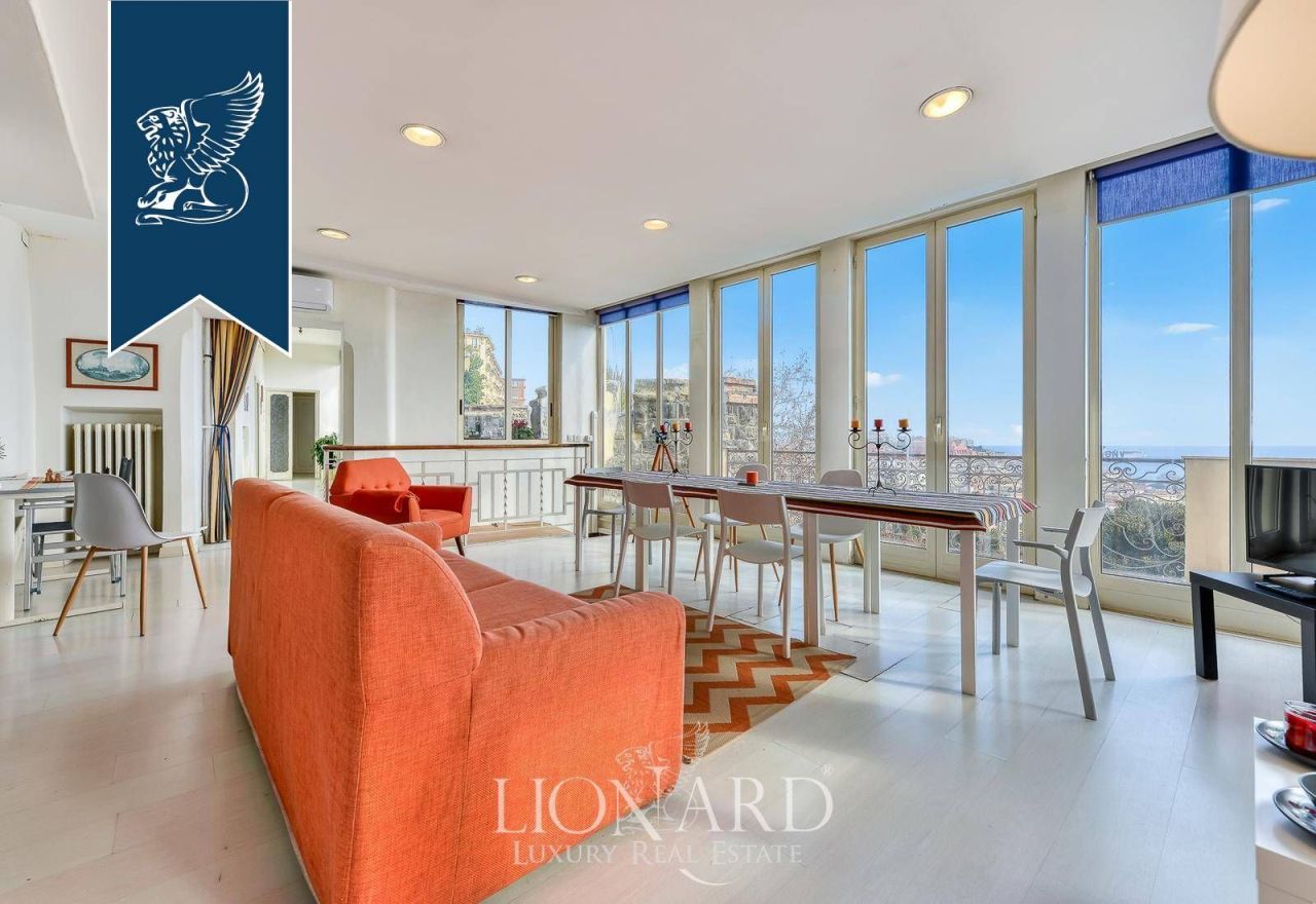 Appartamenti a Napoli, Italia, 411 m² - foto 4