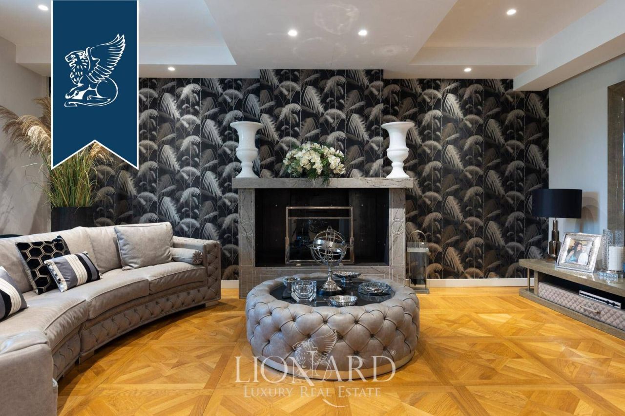 Villa en Roma, Italia, 1 000 m² - imagen 10