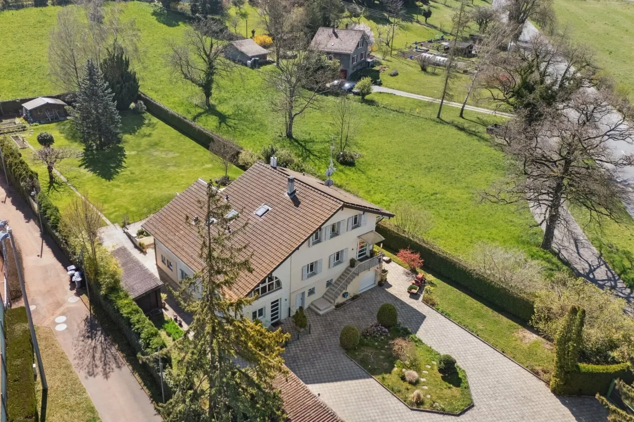 Villa à Genève, Suisse, 399 m² - image 1