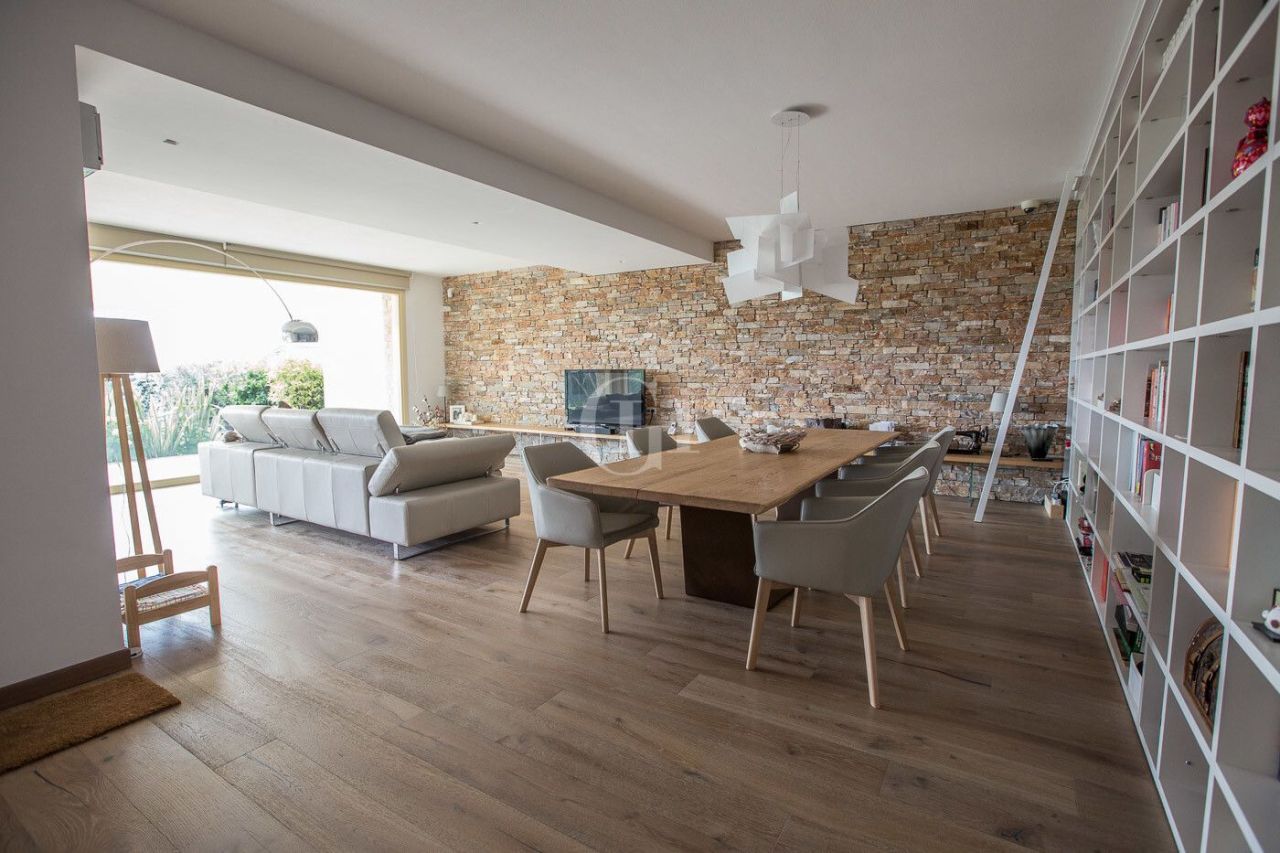 Apartment on Lake Garda, Italy, 225 m² - picture 3