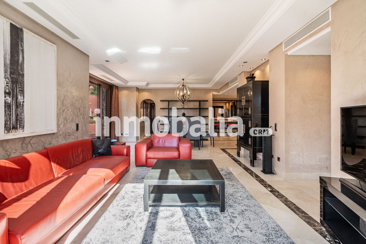 Attico a Estepona, Spagna, 209 m² - foto 2