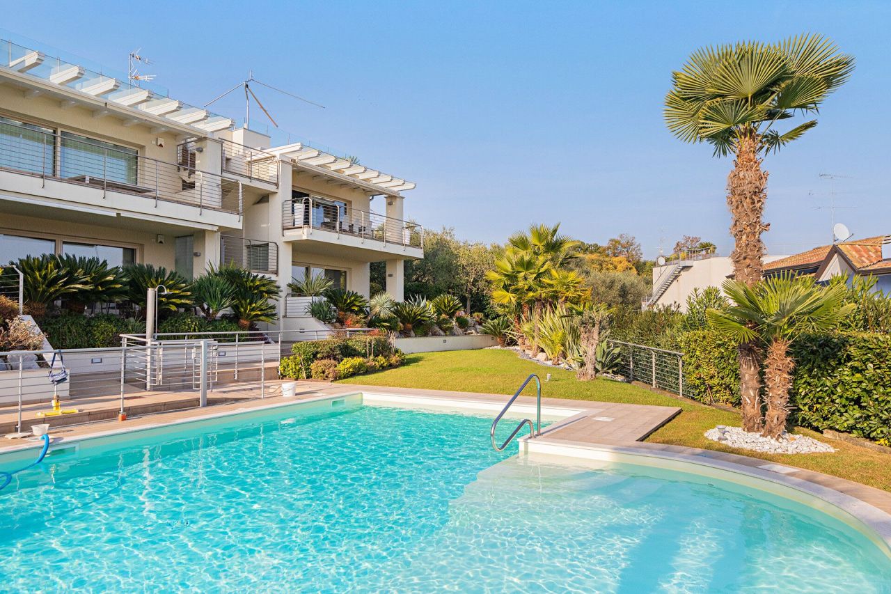 Appartement par le Lac de Garde, Italie, 130 m² - image 1