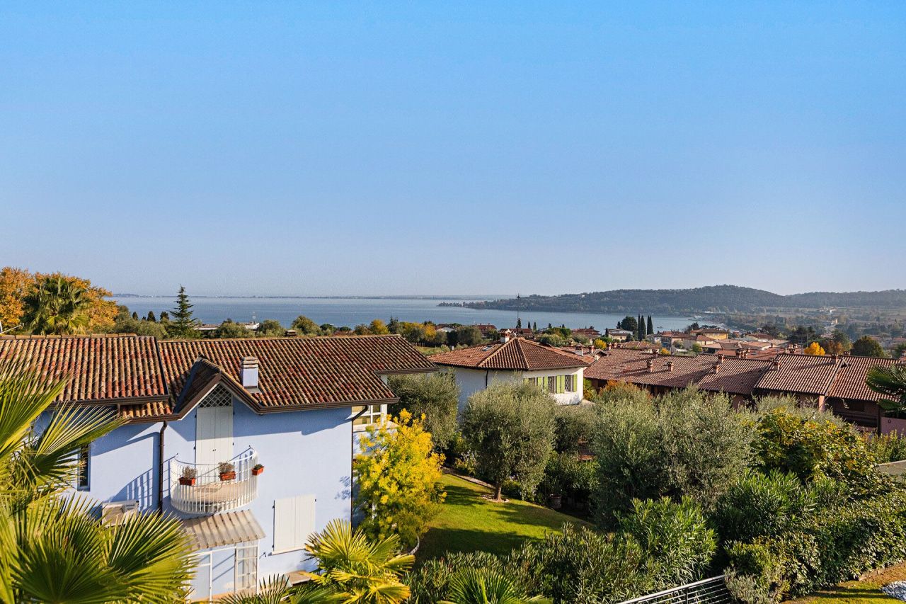 Apartamento por Lago de Garda, Italia, 130 m² - imagen 5