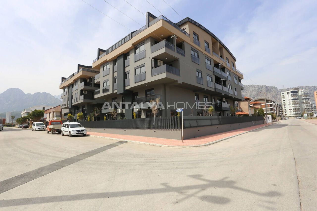 Apartment in Antalya, Turkey, 68 m² - picture 1