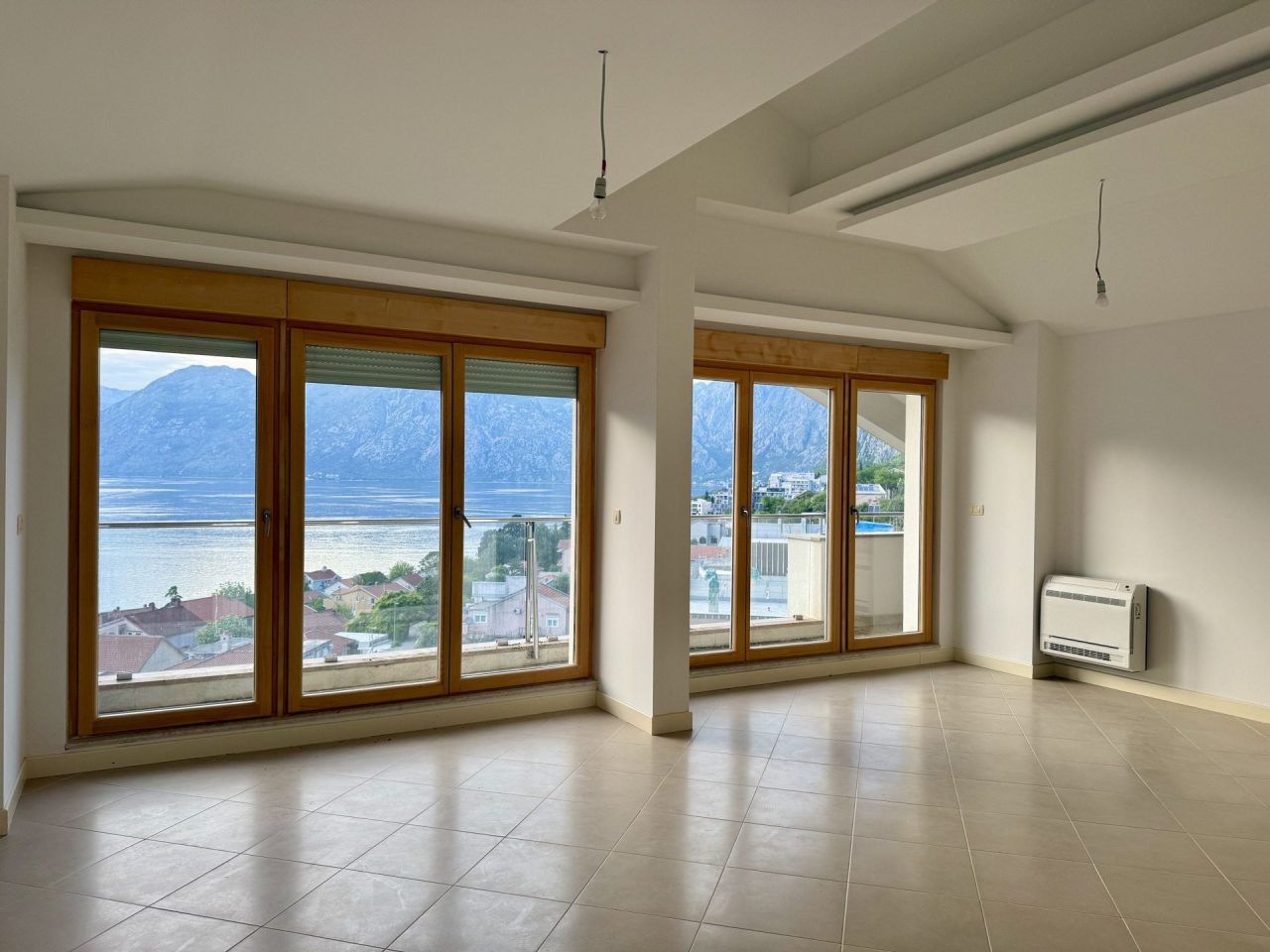 Appartement à Kotor, Monténégro, 108 m² - image 4