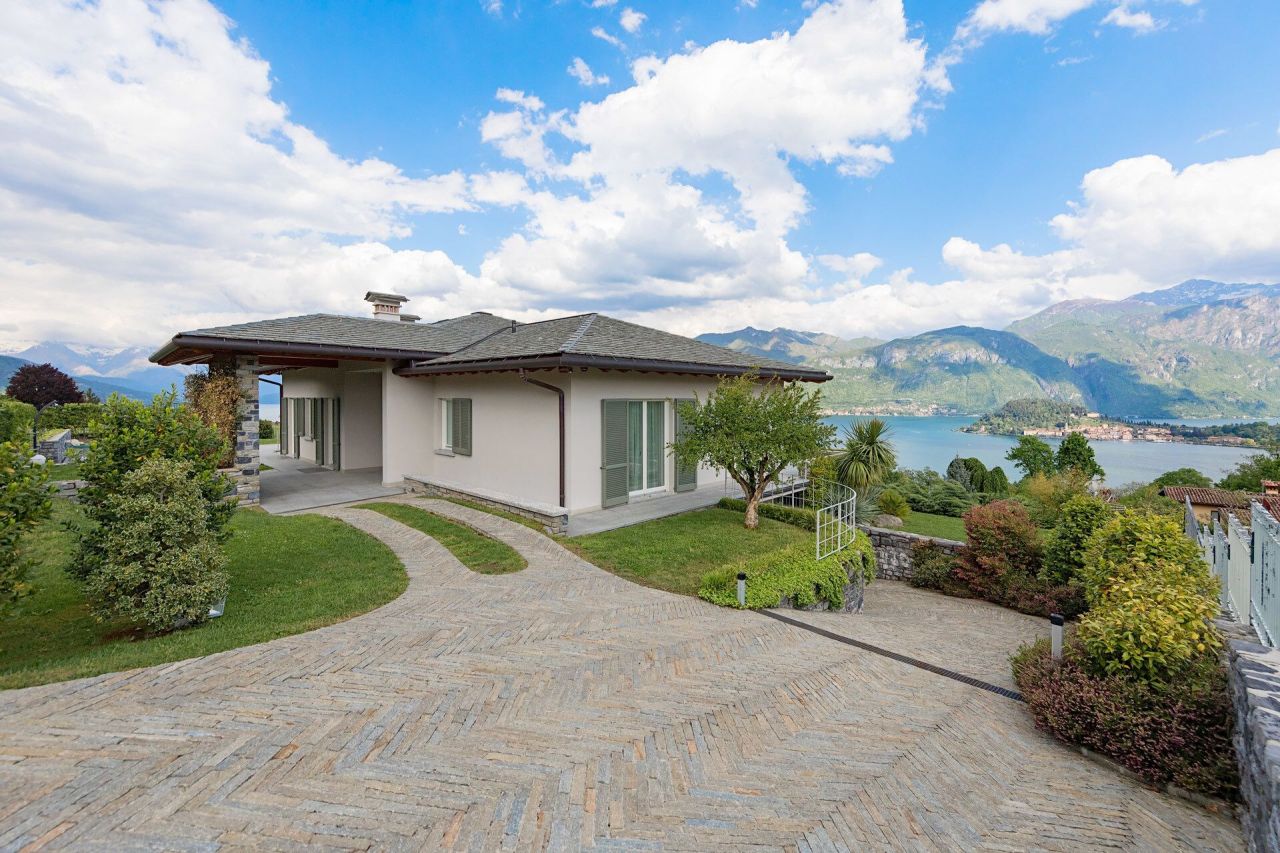Villa on Lake Como, Italy, 435 m² - picture 1