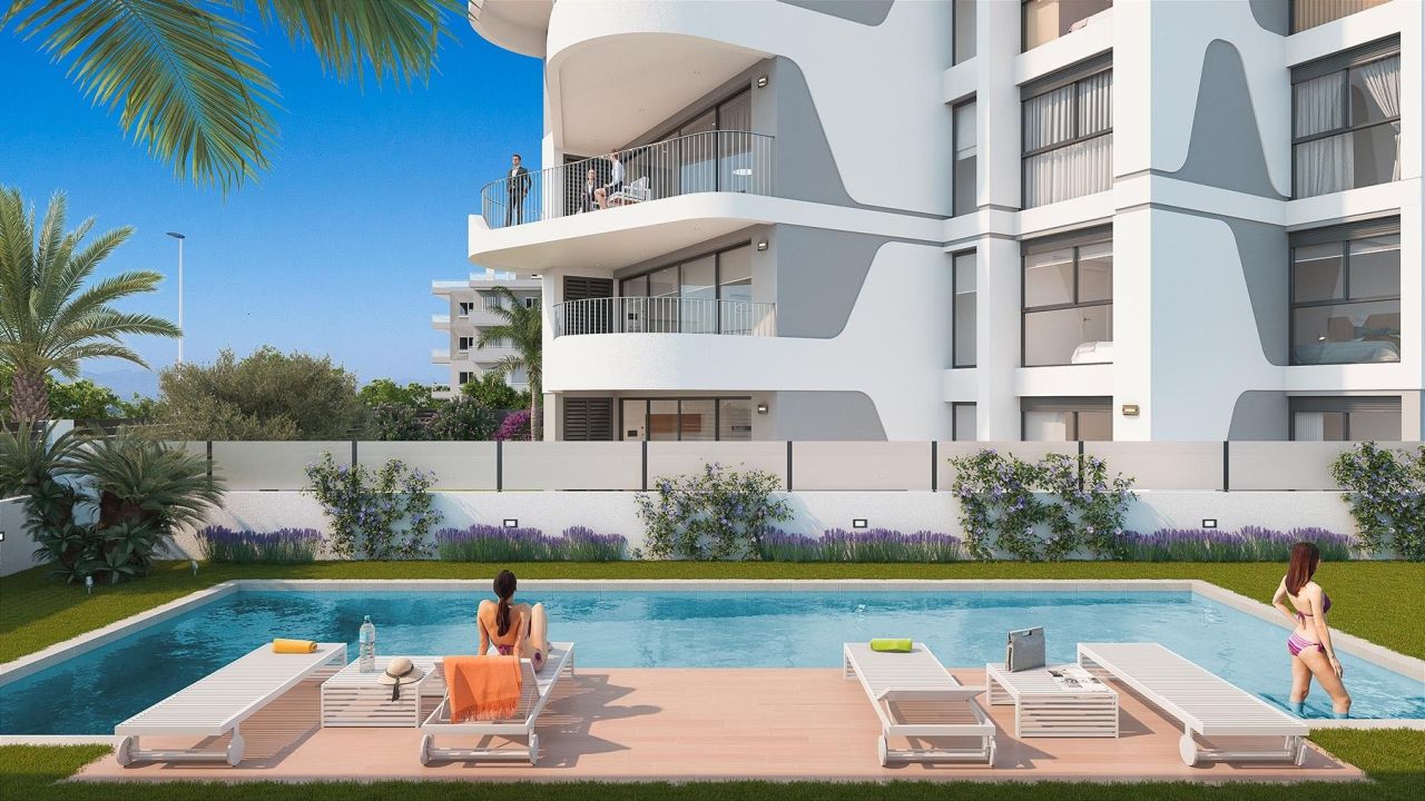 Apartment in Guardamar del Segura, Spain, 92 m² - picture 2