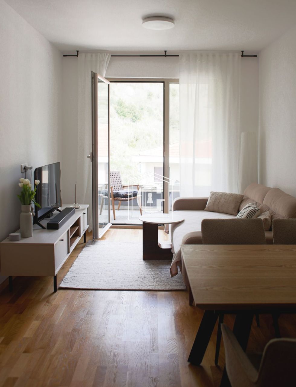 Wohnung in Becici, Montenegro, 55 m² - Foto 1