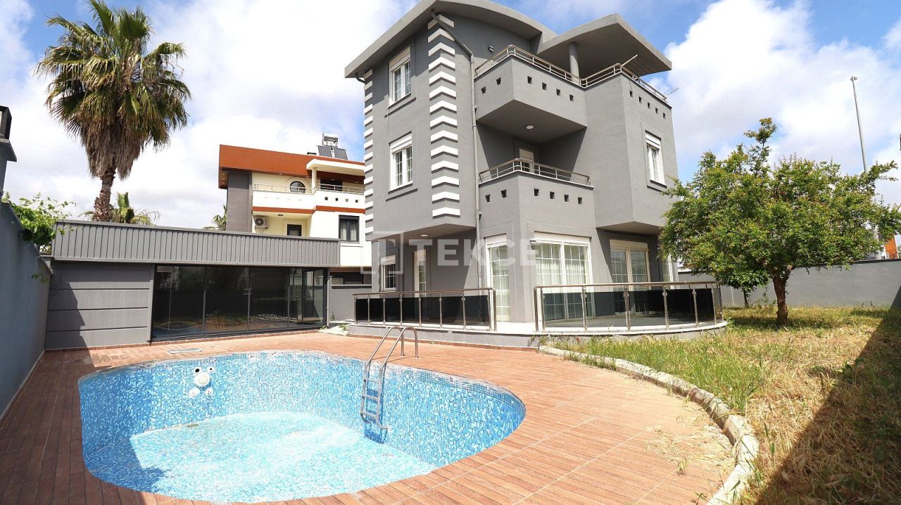 Villa in Serik, Turkey, 190 m² - picture 1