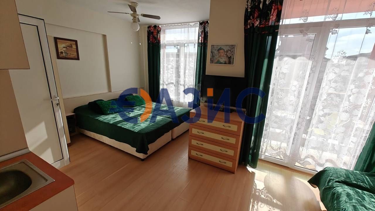 Appartement à Slantchev Briag, Bulgarie, 36 m² - image 1