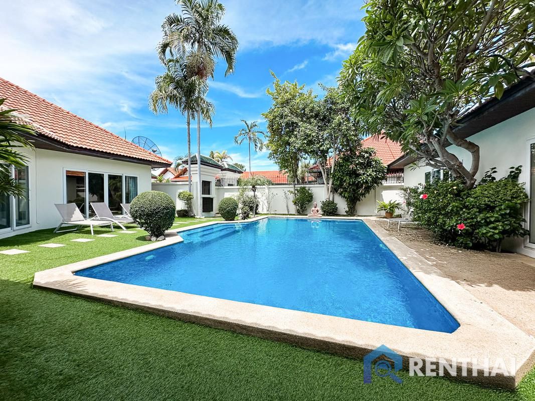 Villa in Jomtien, Thailand, 400 m² - picture 1