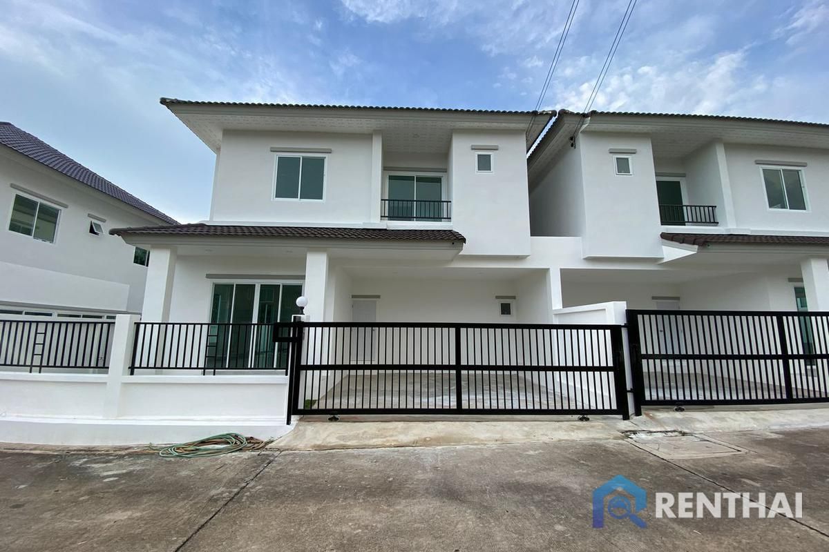 House in Pattaya, Thailand, 154 m² - picture 1