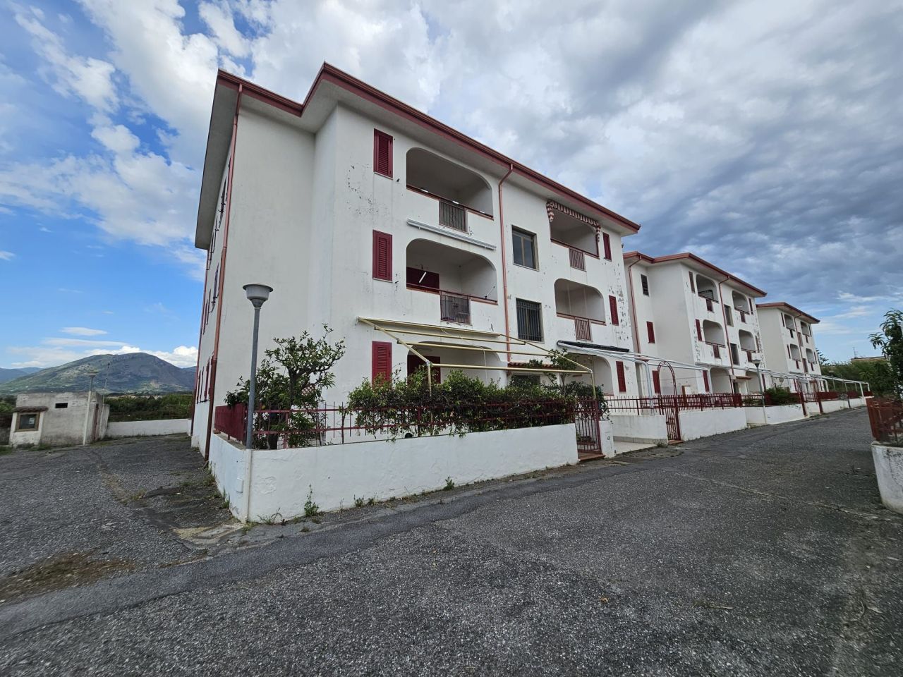Appartement à Santa Maria del Cedro, Italie, 61 m² - image 1