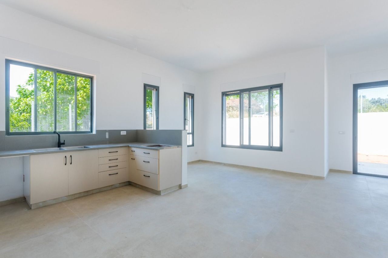 Villa a Hod HaSharon, Israele, 214 m² - foto 7