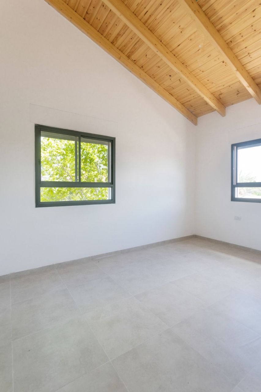 Villa a Hod HaSharon, Israele, 214 m² - foto 14