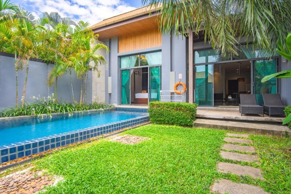 Villa en Nai Harn, Tailandia, 154 m² - imagen 1