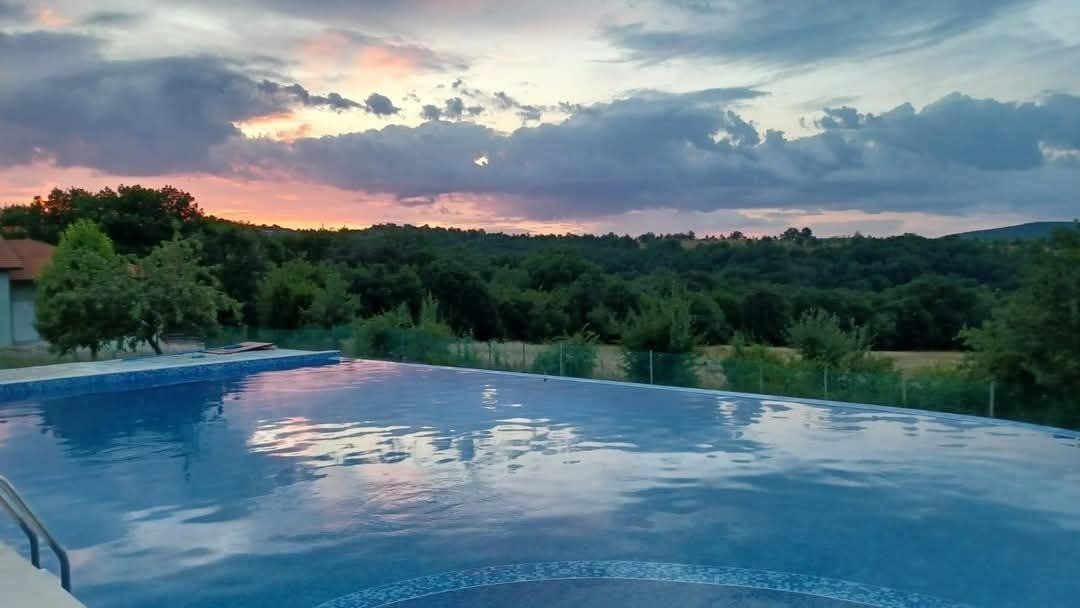 Bungalow in Banya, Bulgaria, 132 m² - picture 1